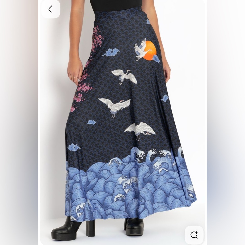 Flight of tsuru maxi skirt